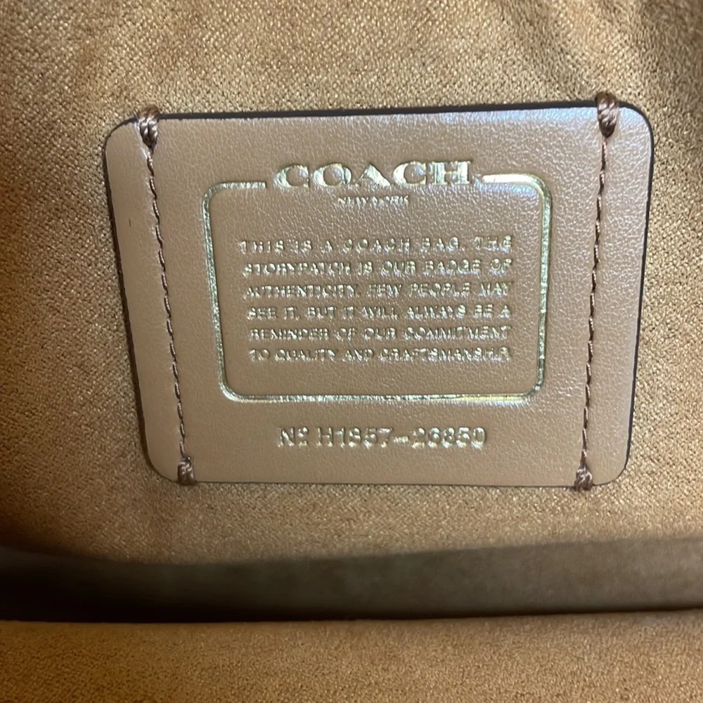 Coach Parker Chain Crossbody Bag Shoulder Purse with Quilting & Rivets i… - Picture 14 of 16